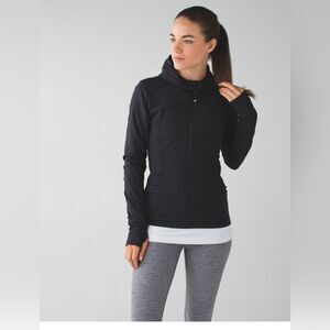 Lululemon in flux reversible zip up jacket hooded black size 4